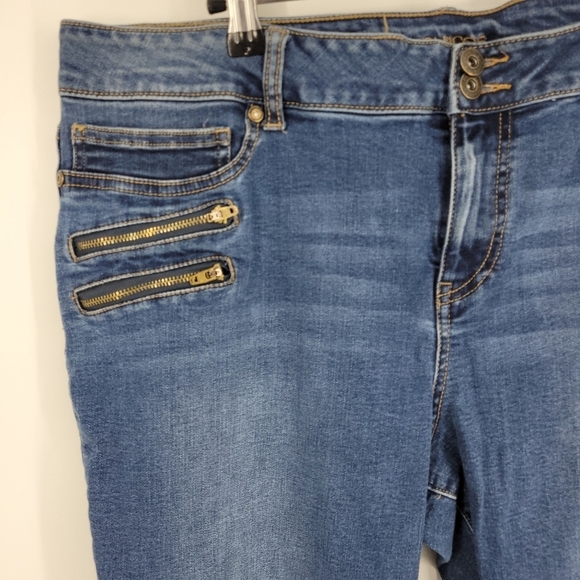 Maurices Womens Front Zip Pocket Skinny Jeans Size XXL - Picture 5 of 8